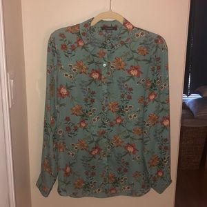 Women’s printed blouse